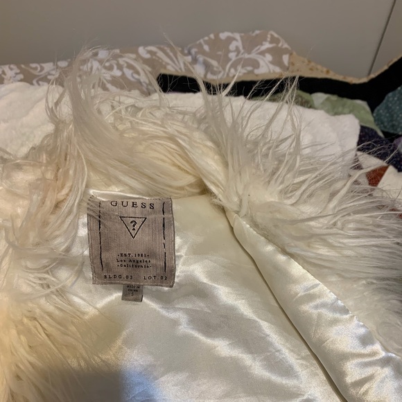 Guess size small vest faux fur. - Picture 3 of 6